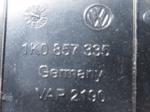 Volkswagen Golf 5 Ön Küllük - 1K0857335