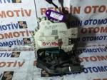 Skoda Octavia Arka Sağ 8K0839016 Kapı Kilit
