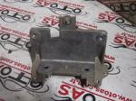 Volkswagen Golf Direksiyon Kolonu Braketi - 1K0419250p